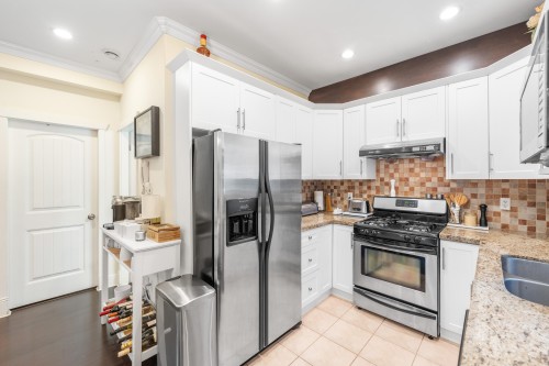 1636 12Th Avenue E, Vancouver, BC 