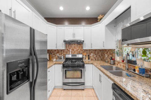 1636 12Th Avenue E, Vancouver, BC 