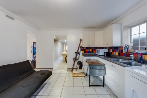 3150 26Th Avenue W, Vancouver, BC 