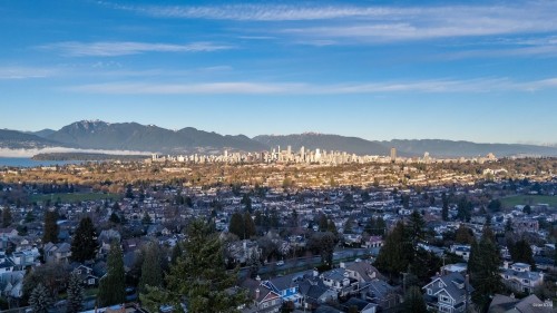 3150 26Th Avenue W, Vancouver, BC 