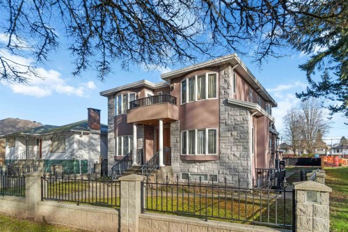 5396 Rhodes Street, Vancouver, BC 