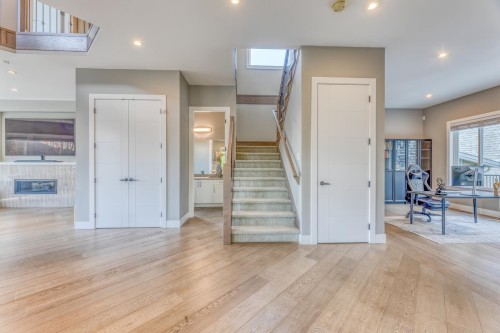 1438 Strawline Hill Street, Coquitlam, BC 