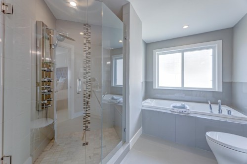 1438 Strawline Hill Street, Coquitlam, BC 