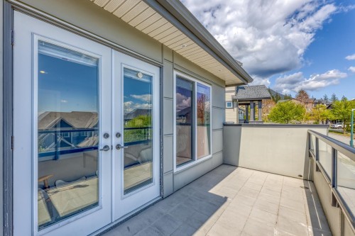 1438 Strawline Hill Street, Coquitlam, BC 