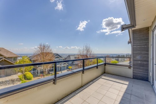 1438 Strawline Hill Street, Coquitlam, BC 