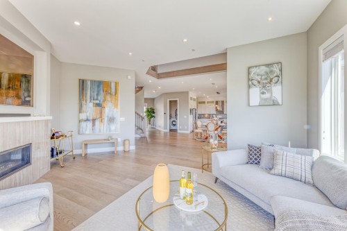 1438 Strawline Hill Street, Coquitlam, BC 