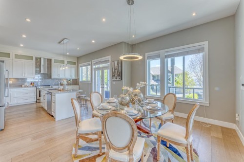 1438 Strawline Hill Street, Coquitlam, BC 