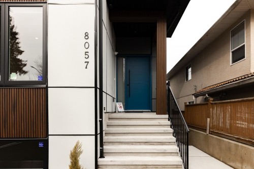 8057 18Th Avenue, Burnaby, BC 