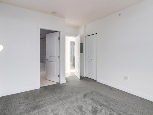 907-9188 University Crescent, Burnaby, BC 