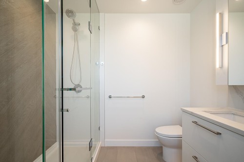 103-2035 Glenaire Drive, North Vancouver, BC 