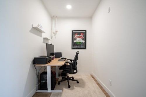 103-2035 Glenaire Drive, North Vancouver, BC 