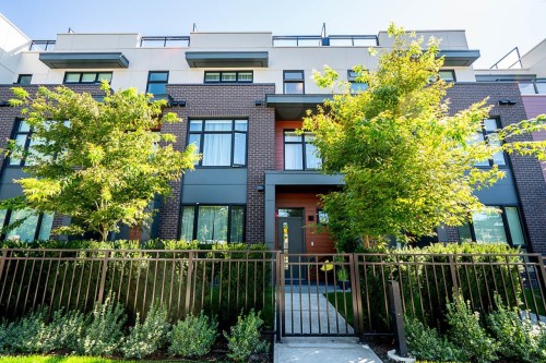 103-2035 Glenaire Drive, North Vancouver, BC 