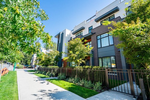 103-2035 Glenaire Drive, North Vancouver, BC 