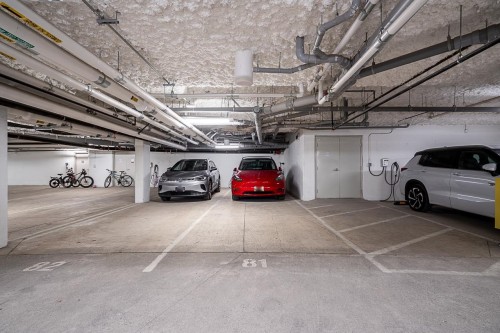 103-2035 Glenaire Drive, North Vancouver, BC 