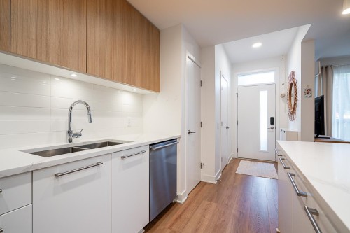 103-2035 Glenaire Drive, North Vancouver, BC 