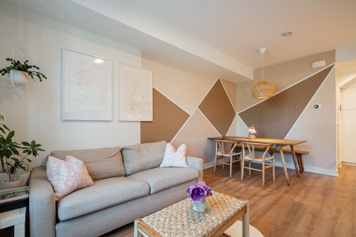 103-2035 Glenaire Drive, North Vancouver, BC 