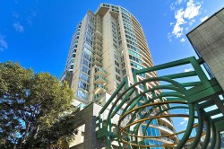 1006-1500 Howe Street  Vancouver, BC V6Z 2N1