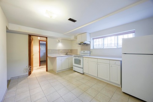 535 62Nd Avenue W, Vancouver, BC 