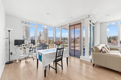 907-525 Foster Avenue, Coquitlam, BC 