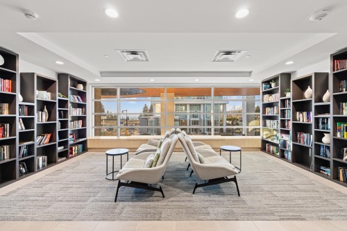 907-525 Foster Avenue, Coquitlam, BC 