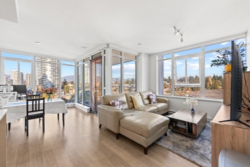 907-525 Foster Avenue, Coquitlam, BC 