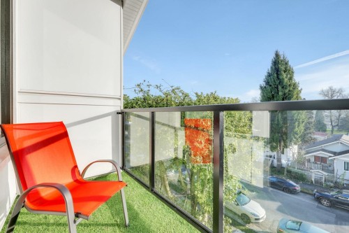 1-3547 Georgia Street E, Vancouver, BC 