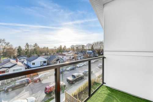 1-3547 Georgia Street E, Vancouver, BC 