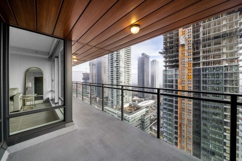 3405-2085 Skyline Court, Burnaby, BC 