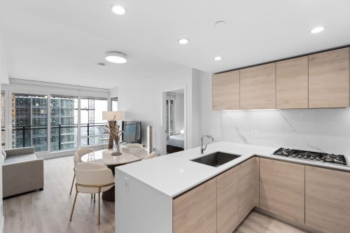 3405-2085 Skyline Court, Burnaby, BC 