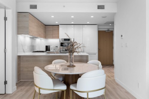 3405-2085 Skyline Court, Burnaby, BC 