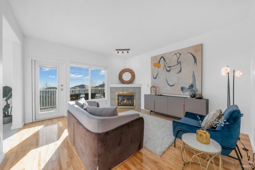 38-1751 Paddock Drive, Coquitlam, BC 