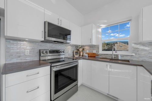 38-1751 Paddock Drive, Coquitlam, BC 