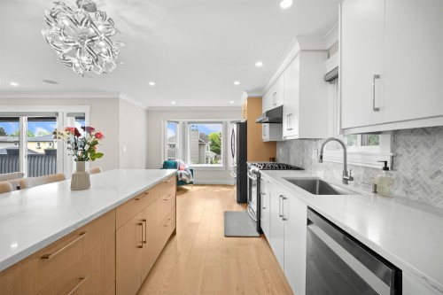 19489 115A Avenue, Pitt Meadows, BC 