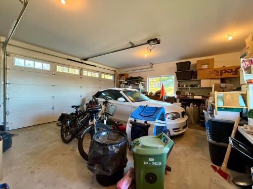 605 Woodland Avenue, Gibsons, BC 