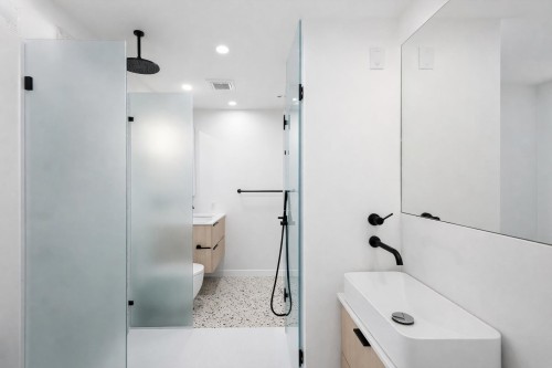 422-2471 St George Street, Vancouver, BC 