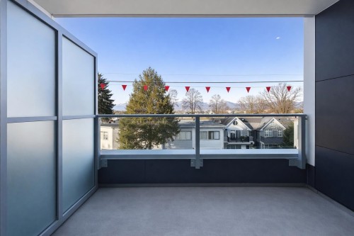 422-2471 St George Street, Vancouver, BC 