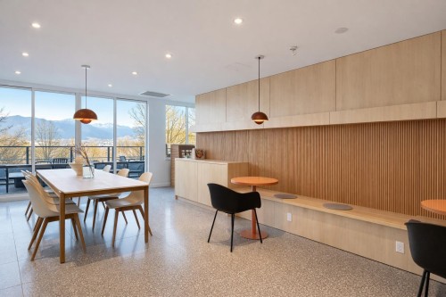 422-2471 St George Street, Vancouver, BC 