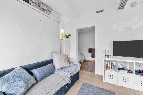 303-1480 Howe Street, Vancouver, BC 