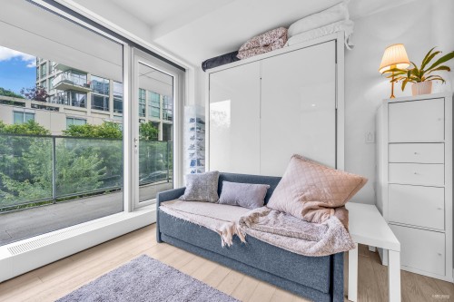 303-1480 Howe Street, Vancouver, BC 