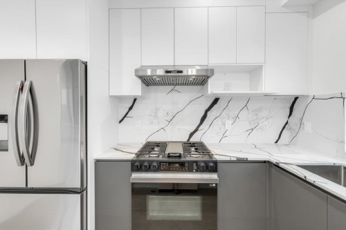 2-3547 Georgia Street E, Vancouver, BC 