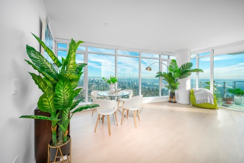 2501-7769 Park Crescent, Burnaby, BC 