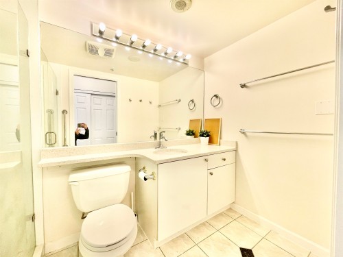 702-6191 Buswell Street, Richmond, BC 