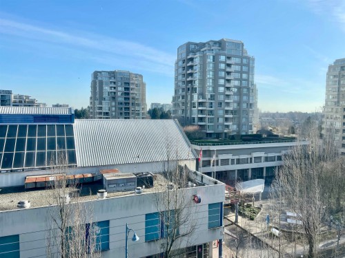 702-6191 Buswell Street, Richmond, BC 