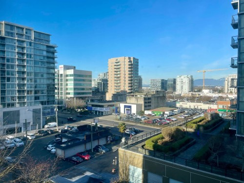 702-6191 Buswell Street, Richmond, BC 