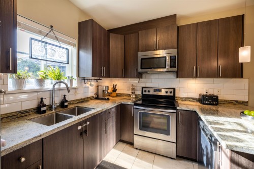 229-3888 Norfolk Street, Burnaby, BC 