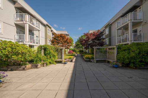 305-4728 53 Street, Delta, BC 