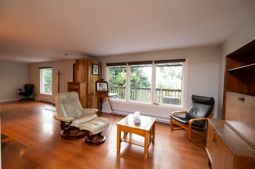 5863 Sandy Hook Road, Sechelt, BC 