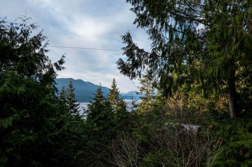 5863 Sandy Hook Road, Sechelt, BC 