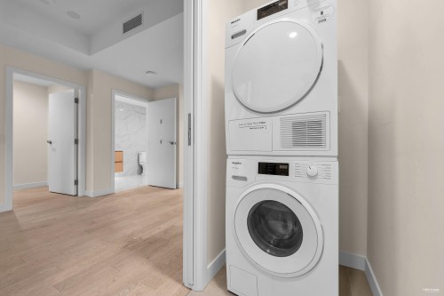 211-6833 Pearson Way, Richmond, BC 