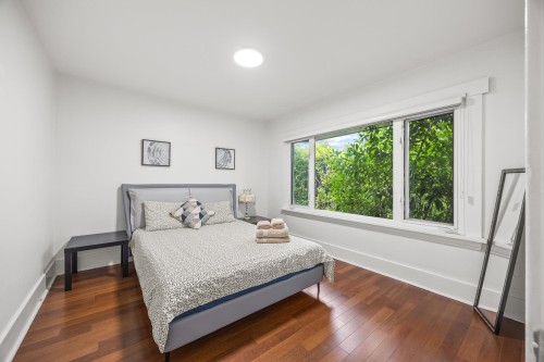 3276 21St Avenue W, Vancouver, BC 